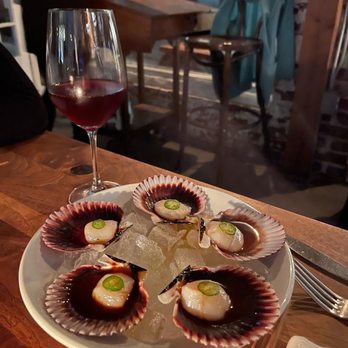 Dudley Market - Peruvian scallops - Wine Bars Near Me - Venice, California