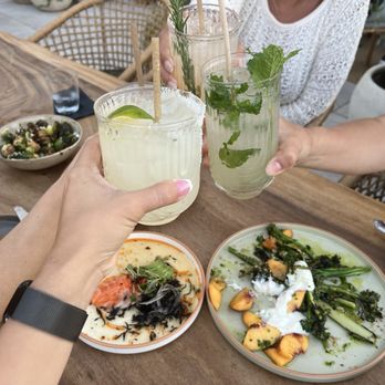 Osa Rooftop - Drinks first round - Bars Near Me - Pasadena, California Osa Rooftop - Drinks first round - Bars Near Me - Pasadena, California