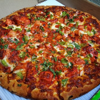 Can Am Pizza - Amazing Butter Chicken Pizza!!!! This is the Medium size. - Pizza Near Me - Kent, Washington