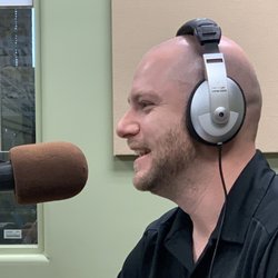 MOney Radio 1510AM & 99.3FM - Great show