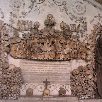 City Wonders - Crypts - Walking Tours Near Me City Wonders - Crypts - Walking Tours Near Me