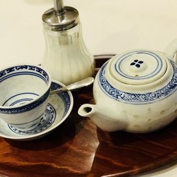 Their cute tea set, Green tea, yunmmm