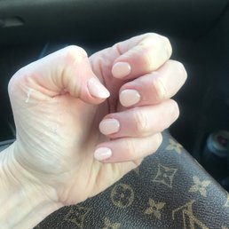 Dip manicure by Kelly