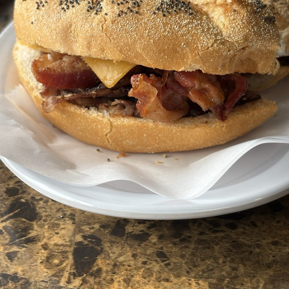 Peekskill Station Deli - Delis Near Me - Peekskill, New York