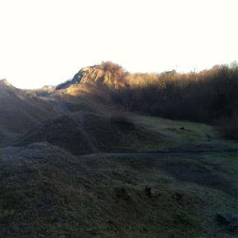 Wrens Nest Nature Reserve - Quarry workongs - Parks Near Me - Dudley, XWM