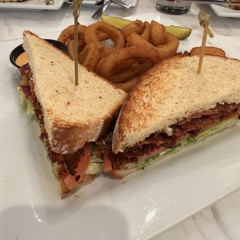 Keke's Breakfast Cafe - BLT Sandwich with Onion Rings - Breakfast & Brunch Near Me - Orlando, Florida Keke's Breakfast Cafe - BLT Sandwich with Onion Rings - Breakfast & Brunch Near Me - Orlando, Florida