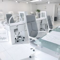 Vita E' Bella Nail & Day Spa
