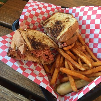 Cafe International - Reuben sandwich - American Near Me - Helen, Georgia
