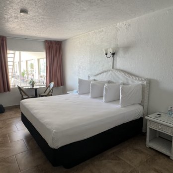 Pyramid Resort Motel - Comfy bed! - Hotels Near Me - Wildwood, New Jersey Pyramid Resort Motel - Comfy bed! - Hotels Near Me - Wildwood, New Jersey