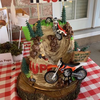 Martha's Cakes - Dirt Bike Cake - Cupcakes Near Me