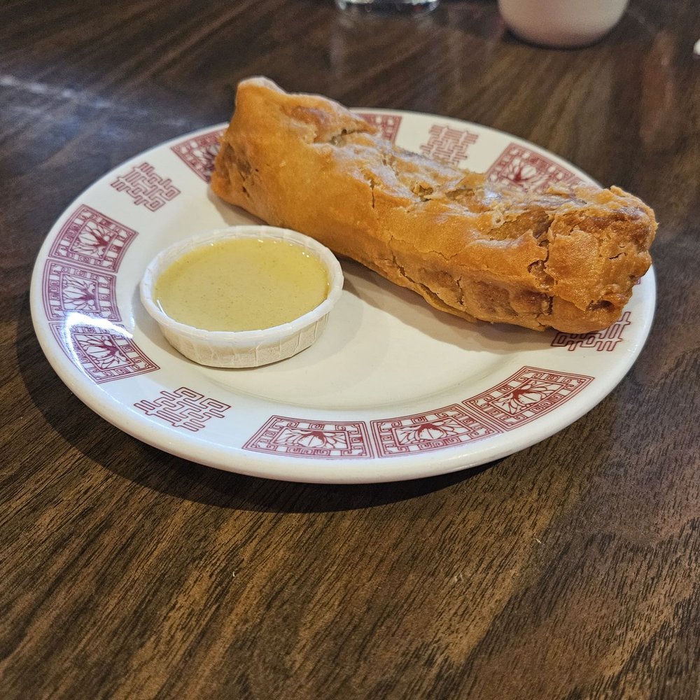 Golden Star Restaurant - Egg roll - Chinese Near Me - Boise, Idaho