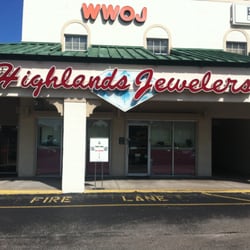 Highlands Jewelers - Located in Fairmount Cinema Square