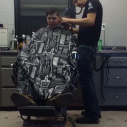 JR's Barber Shop