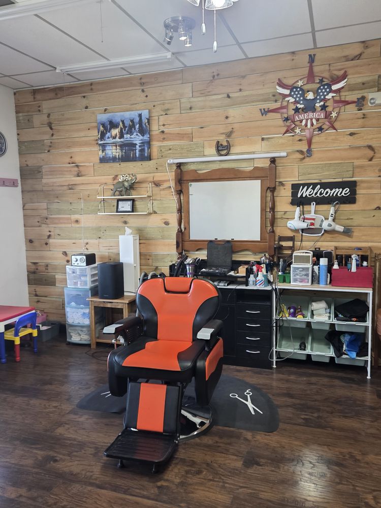 Jasmine's Cut Logo