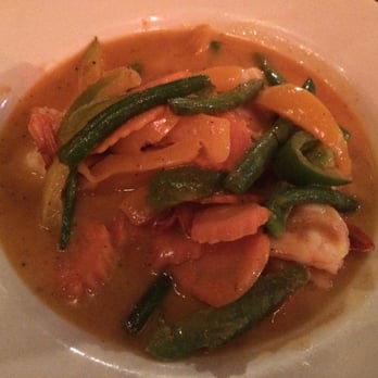 Topaz Thai Restaurant - Panang curry with shrimp - Thai Near Me - Belleville, New Jersey