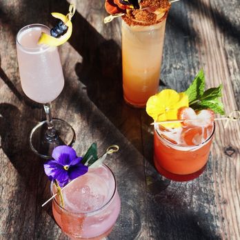 Pour Behavior - New American Near Me - Houston, Texas