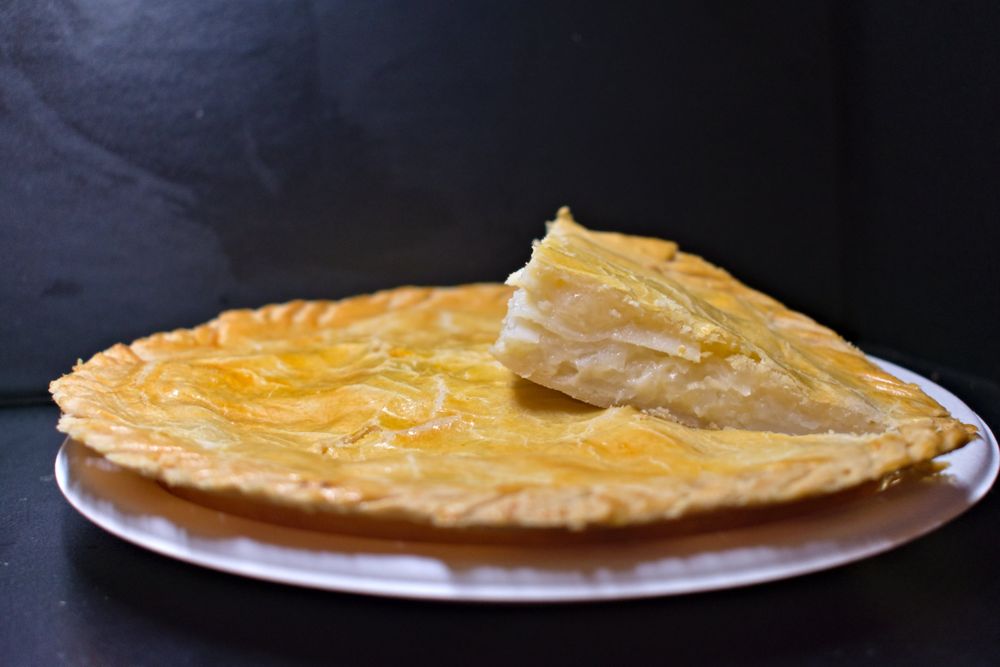 Verna's Laguna Special Buko Pie Logo