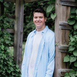 Amberlee Lifestyle Photography - Senior pictures