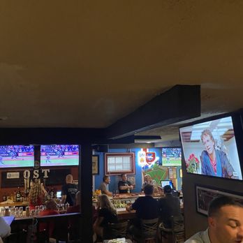 Old State Tavern - Bar - Sports Bars Near Me - Media, Pennsylvania