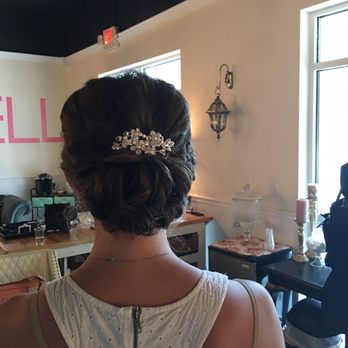 Lashes and Lace Studio - Hair lasted only 60 minutes - Makeup Artists Near Me - Charleston, South Carolina