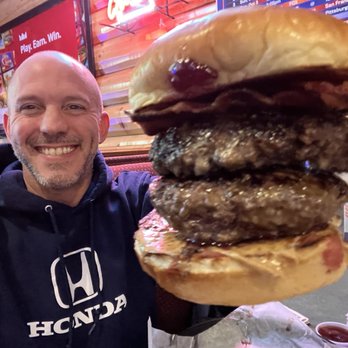 Cullom Knoll - peanut butter and jelly burger with an added patty - Chicken Wings Near Me - McCullom Lake, Illinois