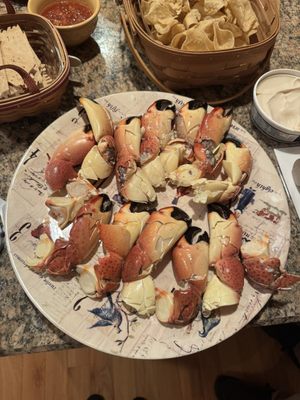 George Stone Crab by null