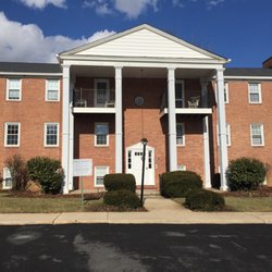 Holly House Apartments