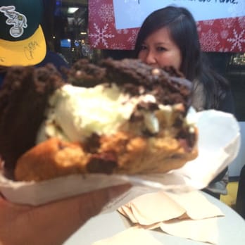 CREAM - Double chocolate chip and chocolate chip cookies with mint chocolate chip ice cream! My favorite! - Desserts Near Me - Berkeley, California