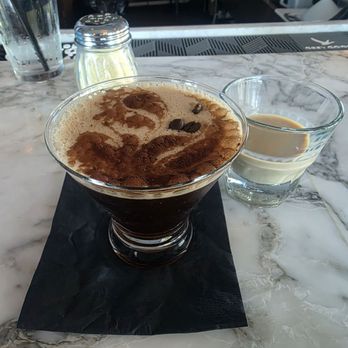 Galliano - Wine Bars Near Me - Fulton, Maryland