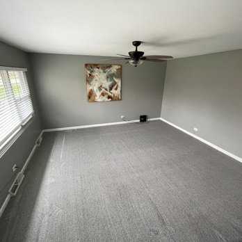 Strictly Carpet & Flooring - New Carpet. - Carpet Installation Near Me - Oswego, Illinois