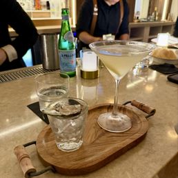 Oyster martini Oyster martini