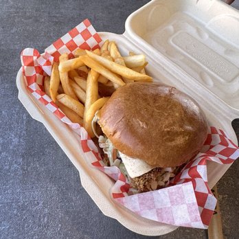 Urban Bubble - Basil Chicken Sandwich - Bubble Tea Near Me - San Diego, California