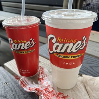 Raising Cane's Chicken Fingers - Sweet tea (smaller cup), lemonade (bigger cup) - Chicken Wings Near Me - Monrovia, California
