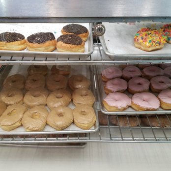 Milton's Donuts - Donut Case #2 - Donuts Near Me - Middletown, Ohio