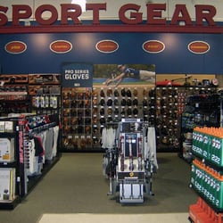 DICK'S Sporting Goods