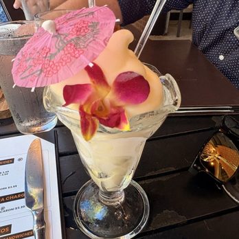 Alchemy Restaurant - Soft serve pineapple margarita!! - Venezuelan Near Me - Prospect, Kentucky