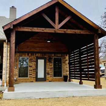 Fort Worth Synthetic Turf - a covered patio - Landscaping Near Me Fort Worth Synthetic Turf - a covered patio - Landscaping Near Me