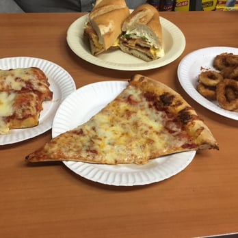 Natoli's - Onion rings were spot on! Best chicken sandwich ever nice thin fried chicken.  Pizza had great crust imo - Pizza Near Me - Secaucus, New Jersey