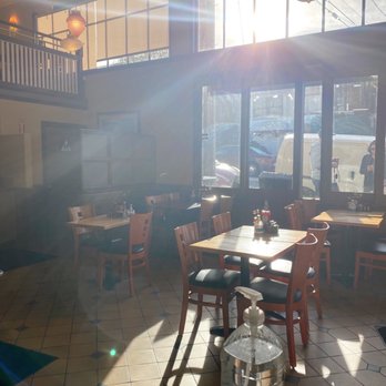 Crepevine Restaurants - Indoor seating - New American Near Me - Oakland, California Crepevine Restaurants - Indoor seating - New American Near Me - Oakland, California