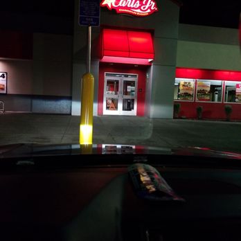 Carl's Jr - CLOSED @ MIDNIGHT. Drive-Thru Woman Rep Refused to Honor 1am Closure time advertised. Menu still lit. Sad and hungry customers. - Burgers Near Me - Tigard, Oregon