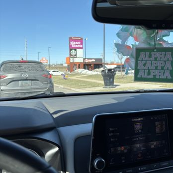 Smalls Sliders - Burgers Near Me - Bridgeton, Missouri