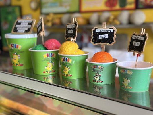 Mateo's Ice Cream & Fruit Bars by null