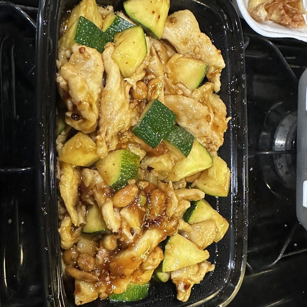 China Dragon - Kung Pao Chicken - Chinese Near Me - Corona, California