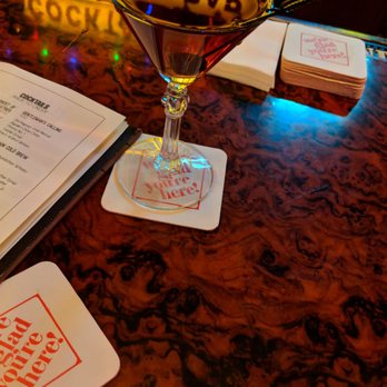 Best Intentions - Gentleman's Calling - Del Maguey Vida Mezcal, Bigalett China China, Pimm's No. 1, Vanilla, Fee's Walnut Bitters - Dive Bars Near Me - Chicago, Illinois