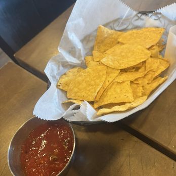 Cielo Mexican Restaurant - free chips and salsa - Mexican Near Me - Braintree, Massachusetts