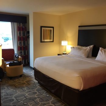 Holiday Inn Express Augusta Downtown - Hotels Near Me - Augusta, Georgia