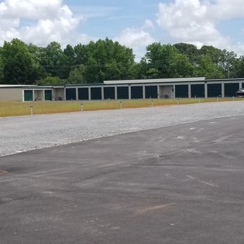 McLean Self Storage - Self Storage Near Me - Belmont, North Carolina