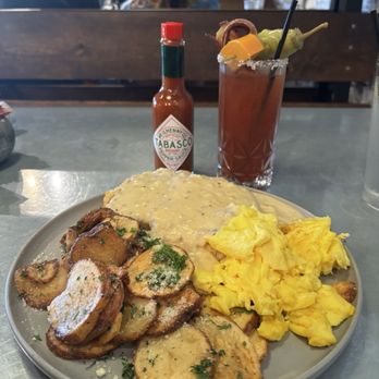 Toast - Mind your own biscuits and gravy - Breakfast & Brunch Near Me - Temecula, California Toast - Mind your own biscuits and gravy - Breakfast & Brunch Near Me - Temecula, California