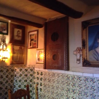 El Paragua - Personable dining areas - Mexican Near Me - Espanola, New Mexico