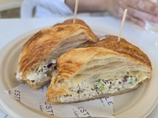 Estelle Bakery & Pâtisserie by null